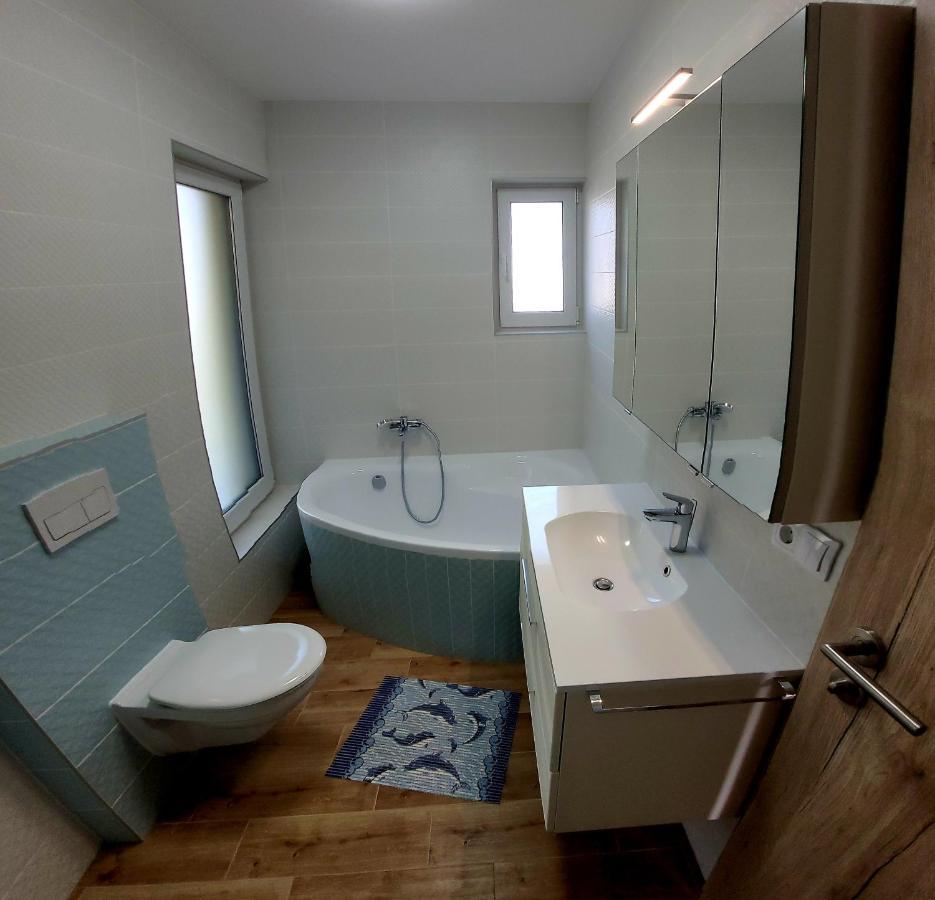 Ferienwohnung Zea Apartmanhaz Balatonfenyves Exterior foto
