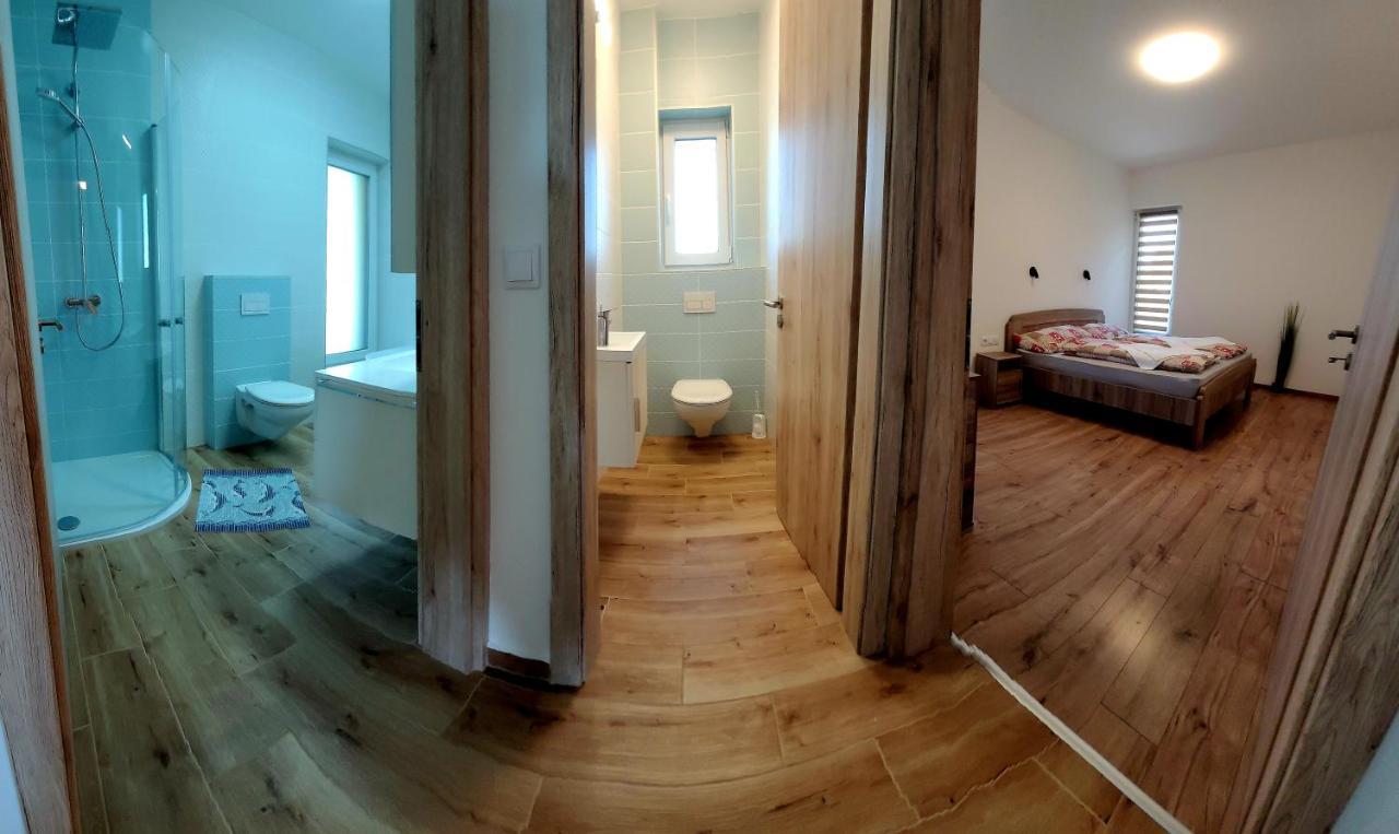 Ferienwohnung Zea Apartmanhaz Balatonfenyves Exterior foto