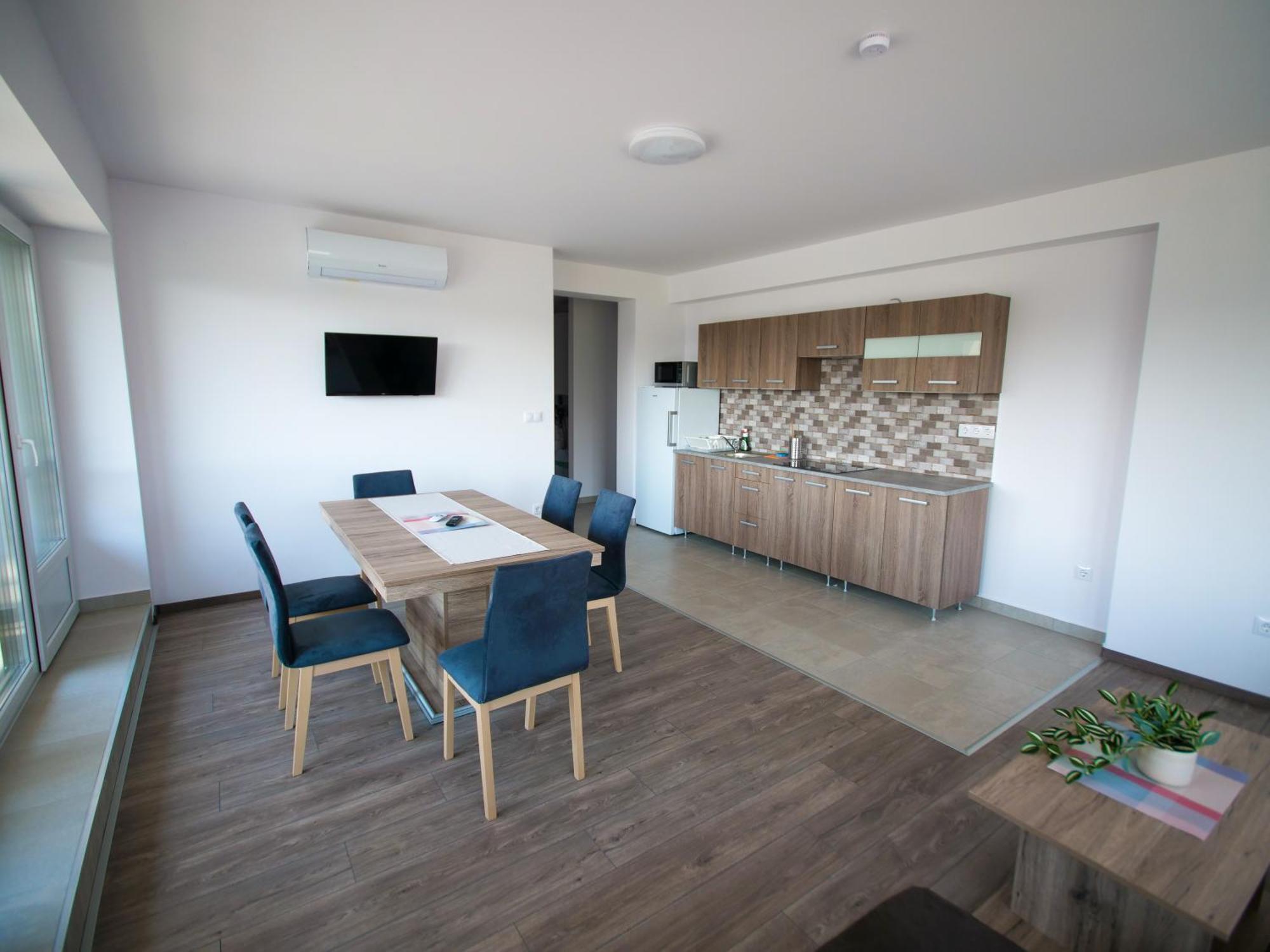 Ferienwohnung Zea Apartmanhaz Balatonfenyves Exterior foto