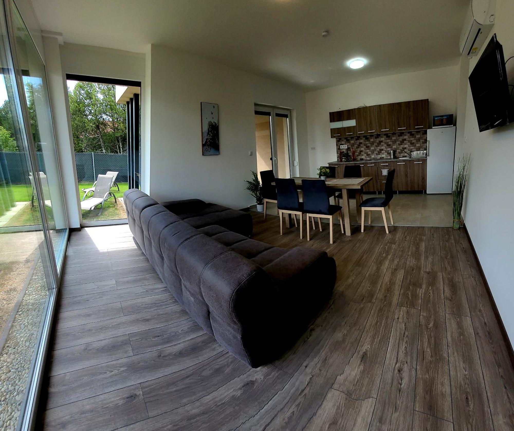 Ferienwohnung Zea Apartmanhaz Balatonfenyves Exterior foto
